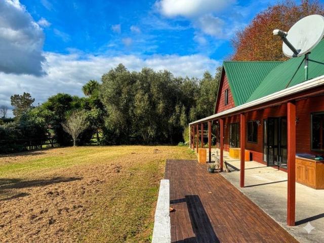 House for rent in Awhitu