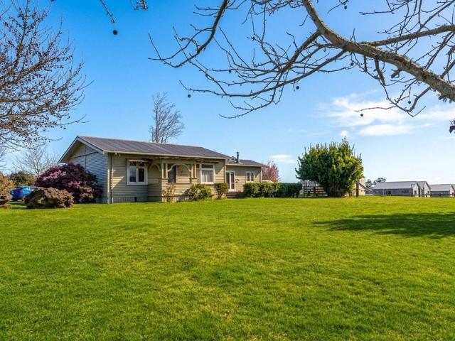 House for rent in Awhitu, Oroua County