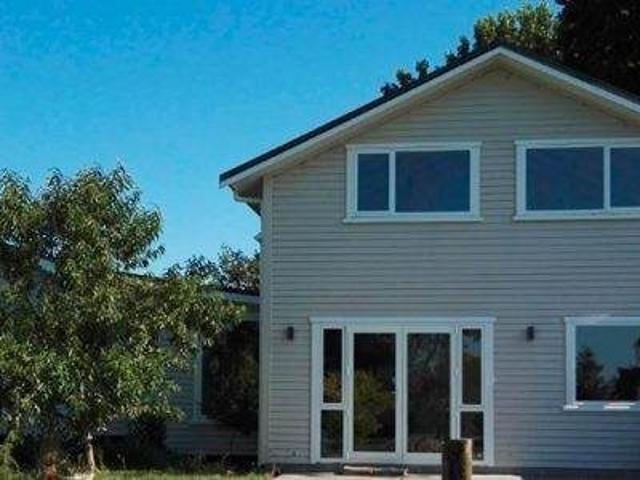House for rent in Awhitu, Oroua County