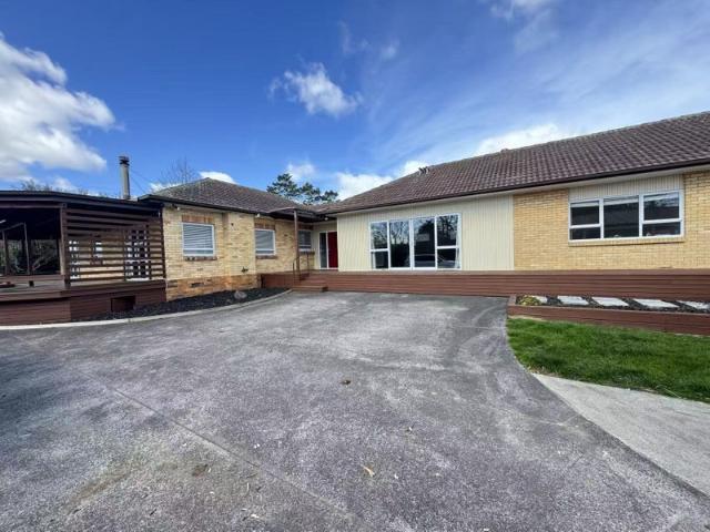 House for rent in Awhitu, Oroua County