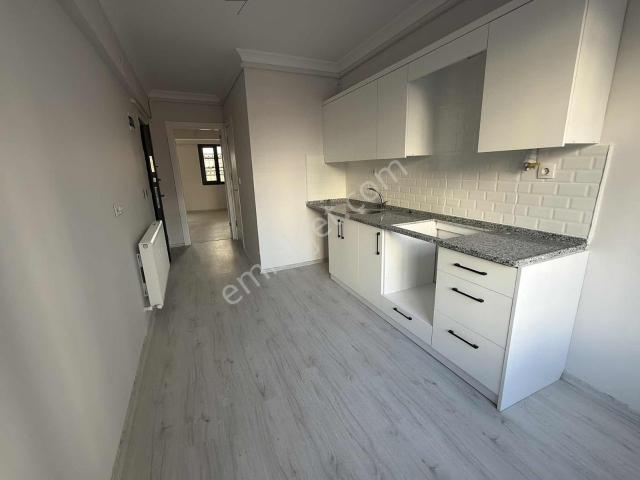 Akhisar, Manisa içerisinde satılık mülk