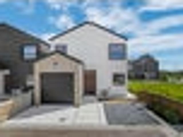 House for sale in Awhitu