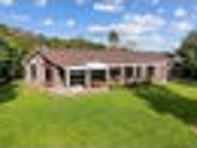 House for sale in Awhitu
