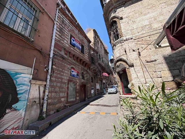 Azapkapı, Beyoğlu içerisinde satılık Bina