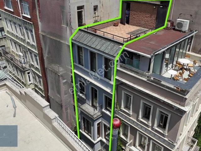 Karaköy, Beyoğlu içerisinde satılık Bina