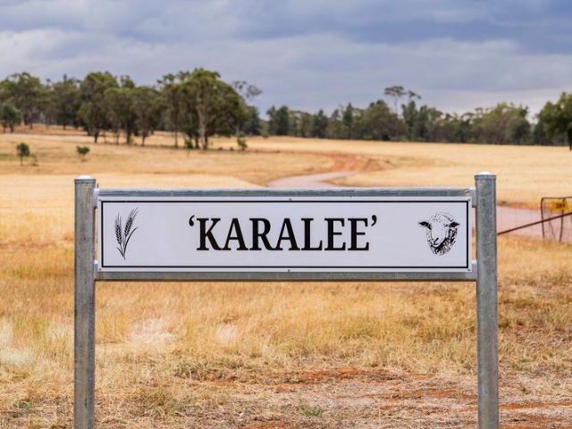 Cottage for sale in Colinroobie, New South Wales