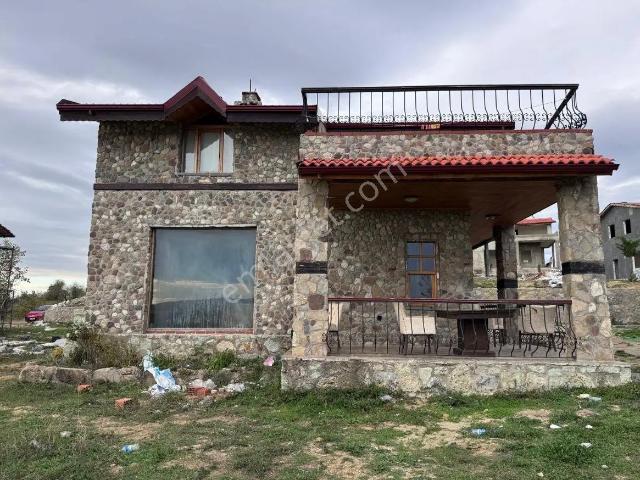 Karamürsel, Kocaeli içerisinde satılık Villa