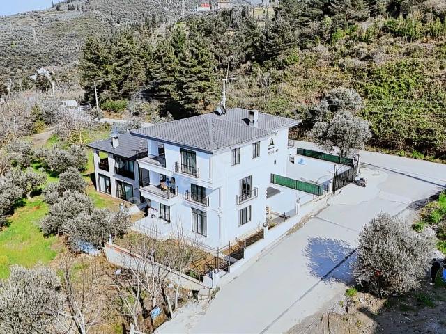 Karamürsel, Kocaeli içerisinde satılık Villa