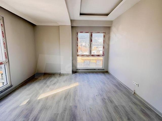 Ümraniye, İstanbul içerisinde satılık mülk