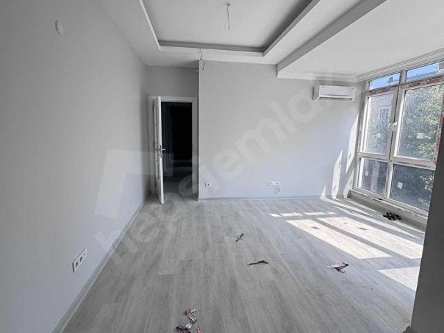Ümraniye, İstanbul içerisinde satılık mülk