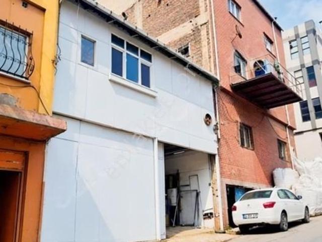 Vatan Mahallesi, Bayrampaşa içerisinde satılık Bina