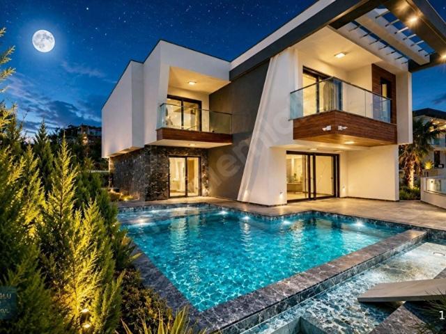 Kuşadasi, Aydin içerisinde satılık Villa
