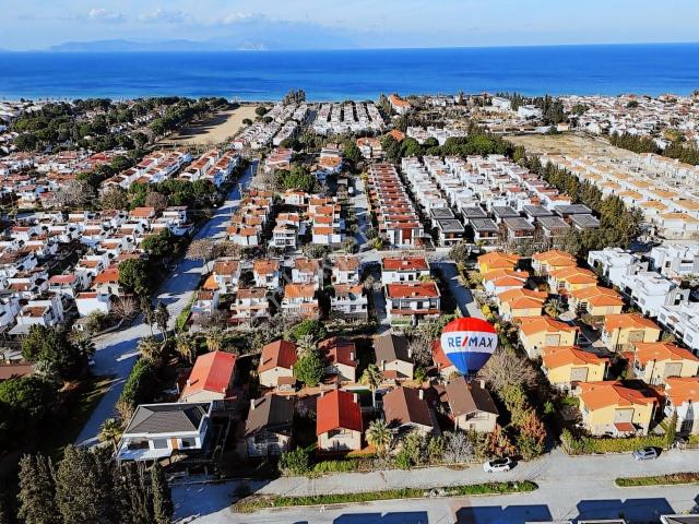 Kuşadasi, Aydin içerisinde satılık Villa