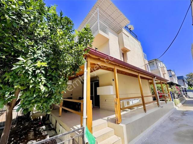 Karaova, Kuşadası içerisinde satılık Arsa