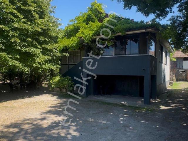 Adatepe Mahallesi, Karasu içerisinde satılık Villa