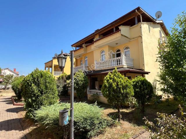 Karasu, Sakarya içerisinde satılık Villa