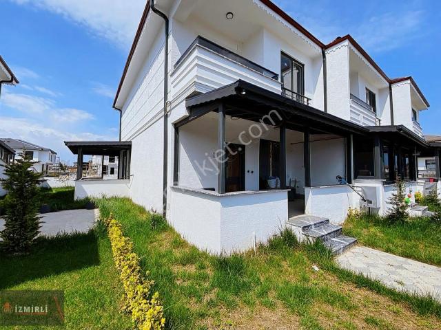 Karasu, Sakarya içerisinde satılık Villa