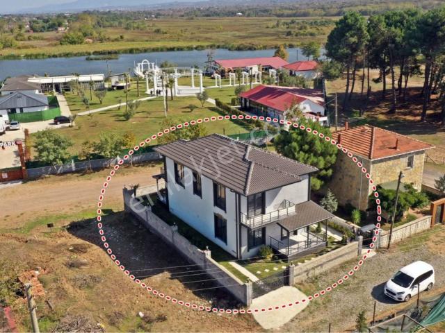 Karasu, Sakarya içerisinde satılık Villa