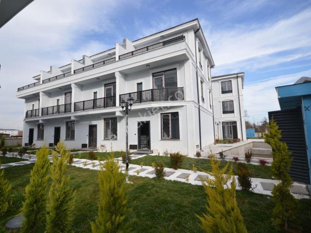 Karasu, Sakarya içerisinde satılık Villa