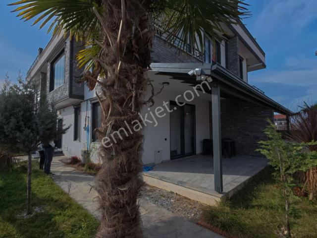 Karasu, Sakarya içerisinde satılık Villa