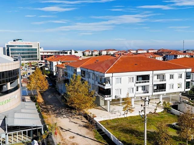 Akkum, Karasu içerisinde satılık Dükkan