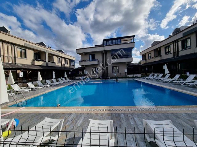 Akkum, Karasu içerisinde kiralık Villa