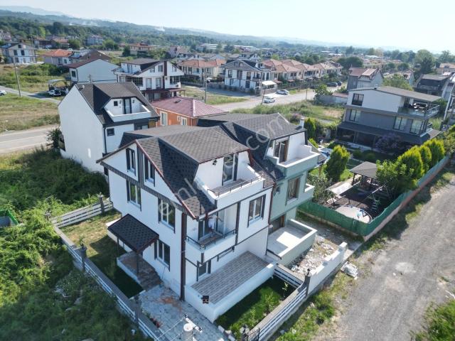 Kocaali, Sakarya içerisinde satılık Villa