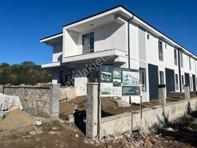 Karasu, Sakarya içerisinde satılık Villa