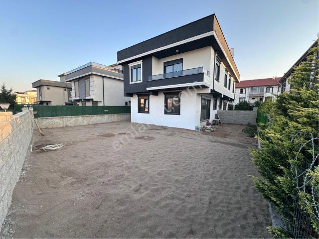 Karasu, Sakarya içerisinde satılık Villa