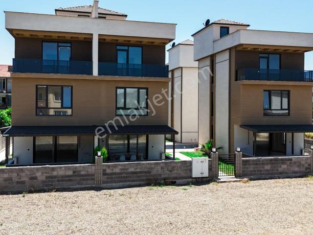 Karasu, Sakarya içerisinde satılık Villa