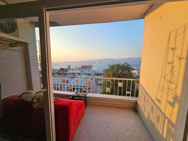 İzmir, Konak içerisinde satılık mülk