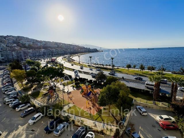 İzmir, Konak içerisinde satılık Daire