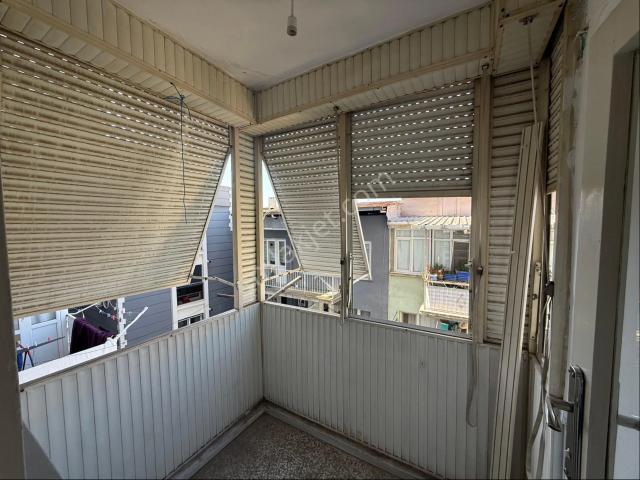 Konak, İzmir içerisinde satılık mülk