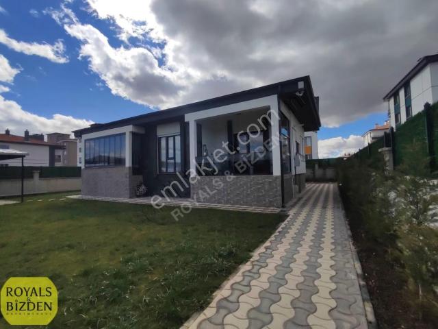 Karatay, Konya içerisinde satılık Villa
