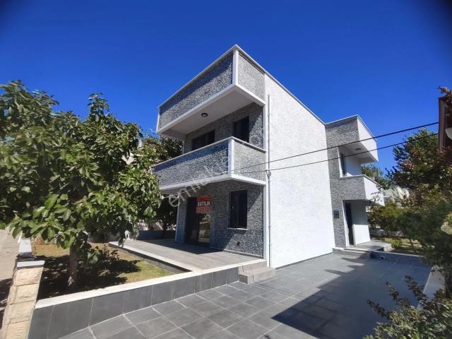 Edremit, Balikesir içerisinde satılık Villa