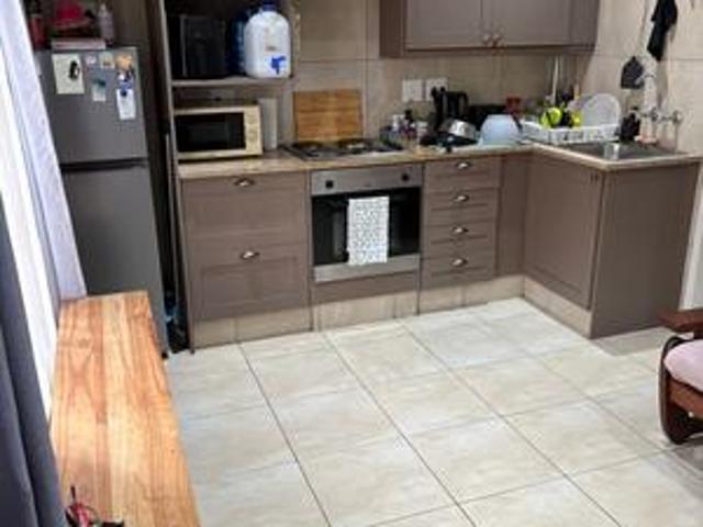 Apartment for sale in Dr Kenneth Kaunda, North West