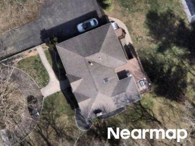 House for sale in Dedham