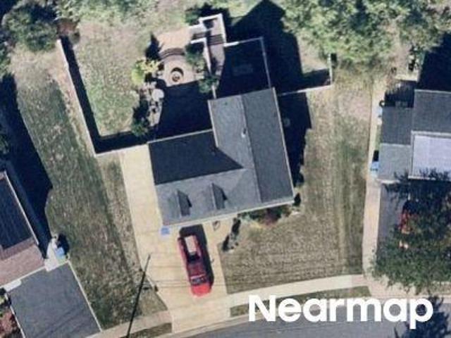 House for sale in Edison, New Jersey