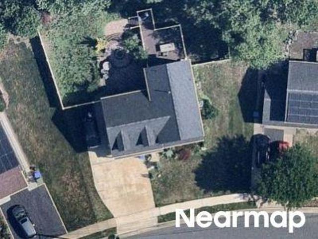 House for sale in Edison, New Jersey
