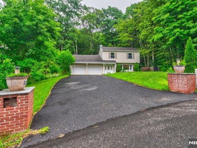 House for sale in Glenwood, New Jersey