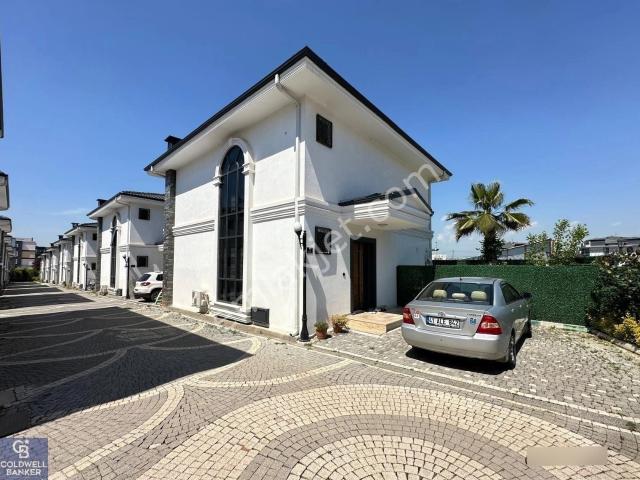 Kartepe, Kocaeli içerisinde satılık Villa