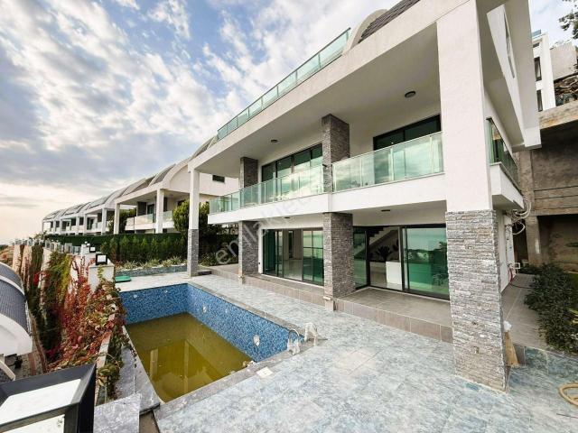 Alanya, Antalya içerisinde satılık Villa