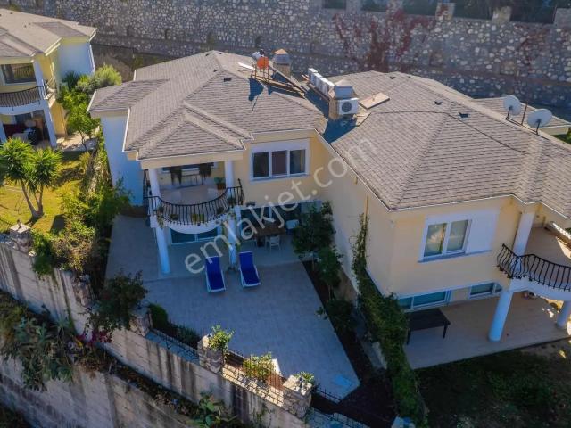 Alanya, Antalya içerisinde satılık Villa