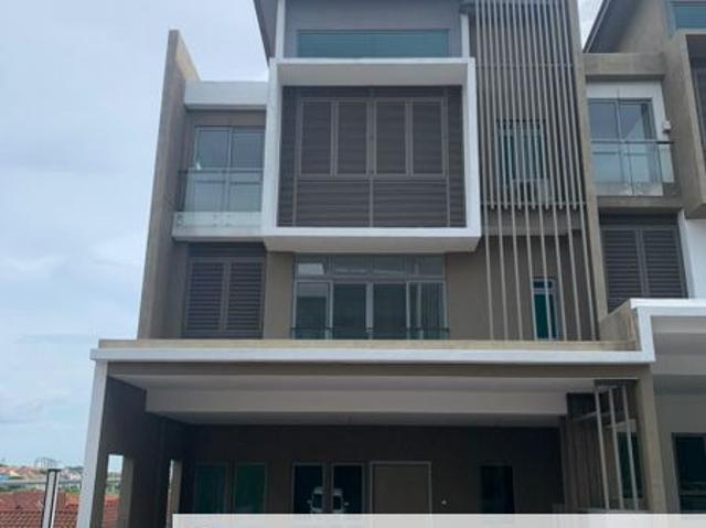 House for sale in Karisma Hill, Majlis Bandaraya Subang Jaya