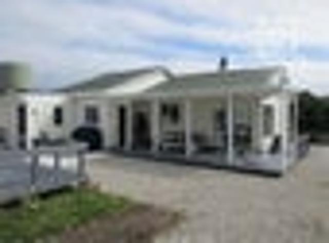 House for rent in Otakou