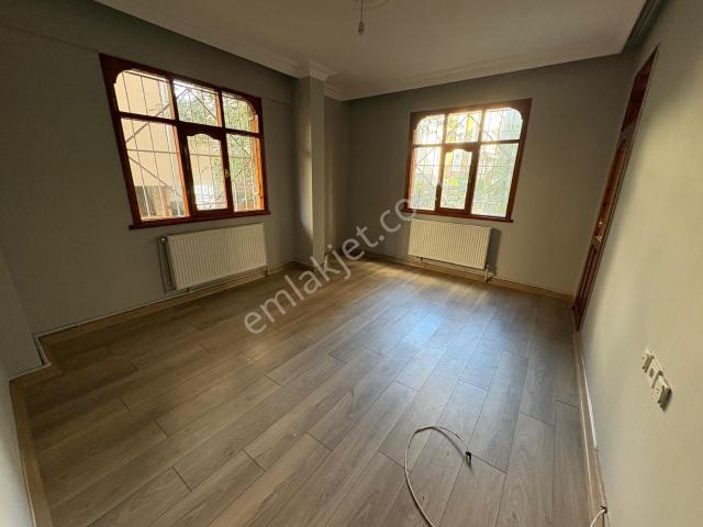 Karlıktepe Mahallesi, Kartal içerisinde kiralık mülk