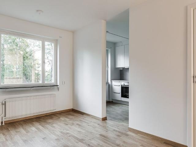 Lägenhet hyra i Karlhov, Södertälje