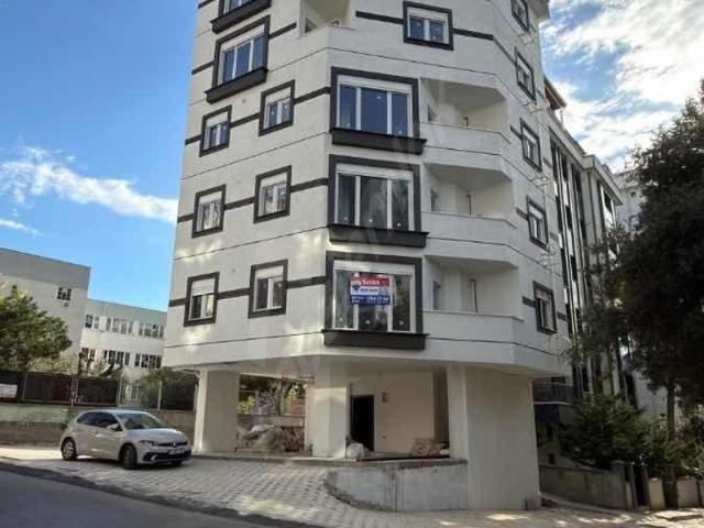 Karlıktepe Mahallesi, Kartal içerisinde satılık mülk
