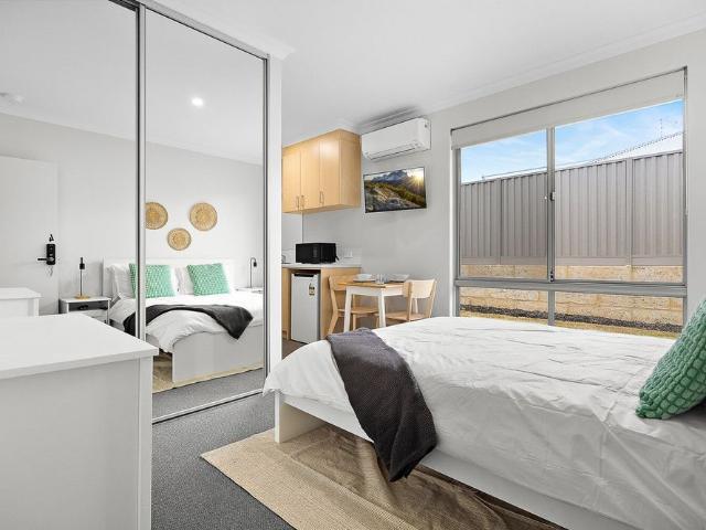 Room for rent in Karnup, Western Australia
