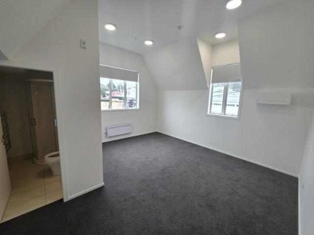 House for rent in Karori, Wellington